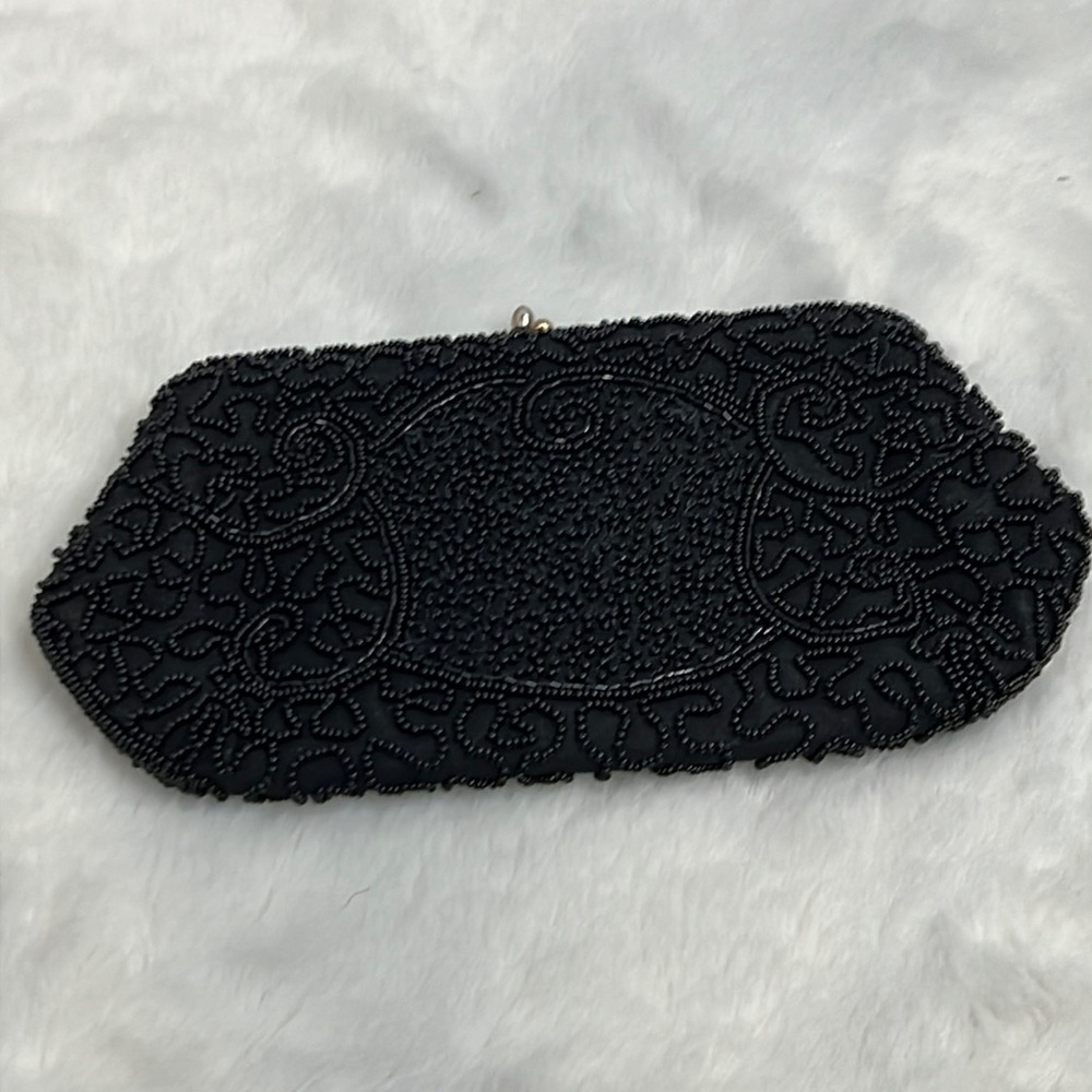 Walborg Beaded snap close purse made in Japan